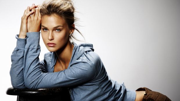 Bar Refaeli is enjoying a new romance