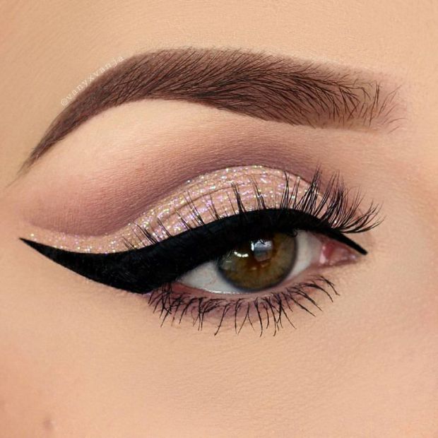 Flawless Cut Crease