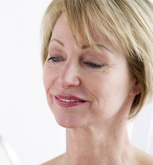 Makeup tips for mature women