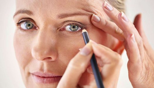 Makeup tips for mature women