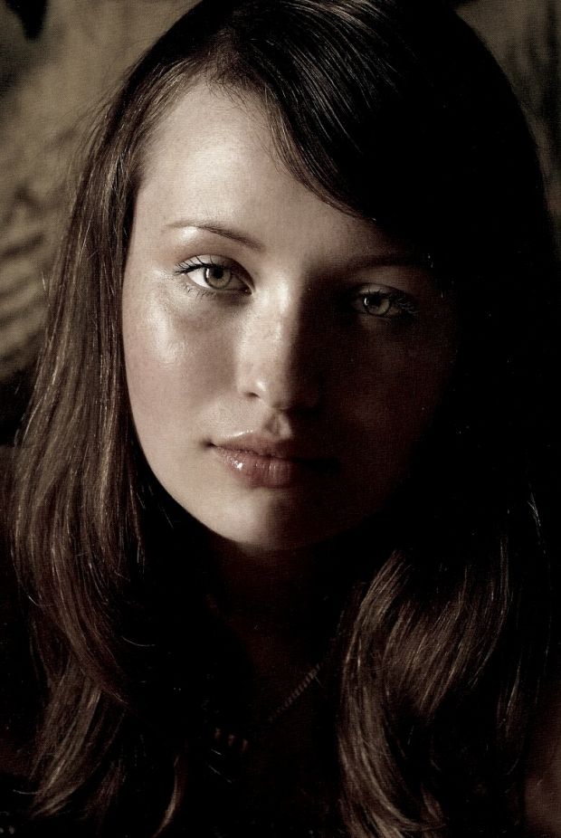 Emily Browning - New Kid on the Block